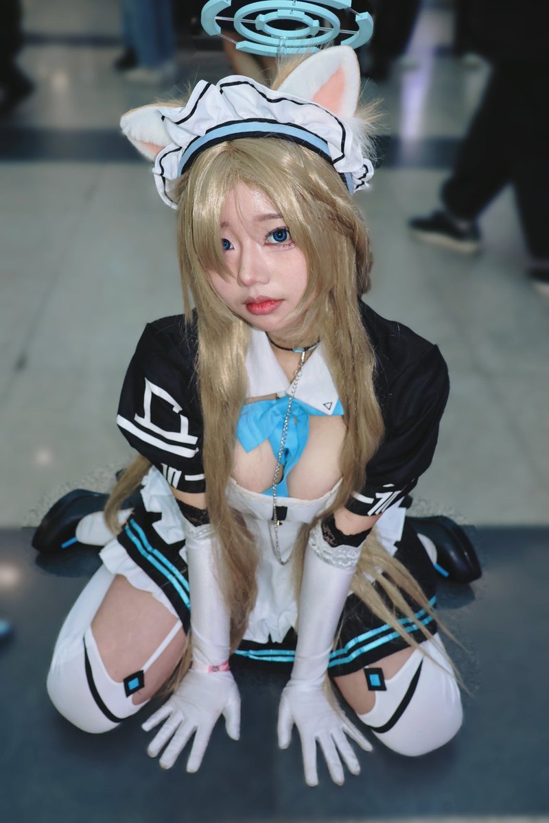 뮹 <a href="/iioossnn/">(=^x^=)</a>
아스나 (강아지 메이드)
<블루 아카이브>
부산 코믹월드

#뮹 #코스프레 #Cosplay
#부산코믹월드 #부코