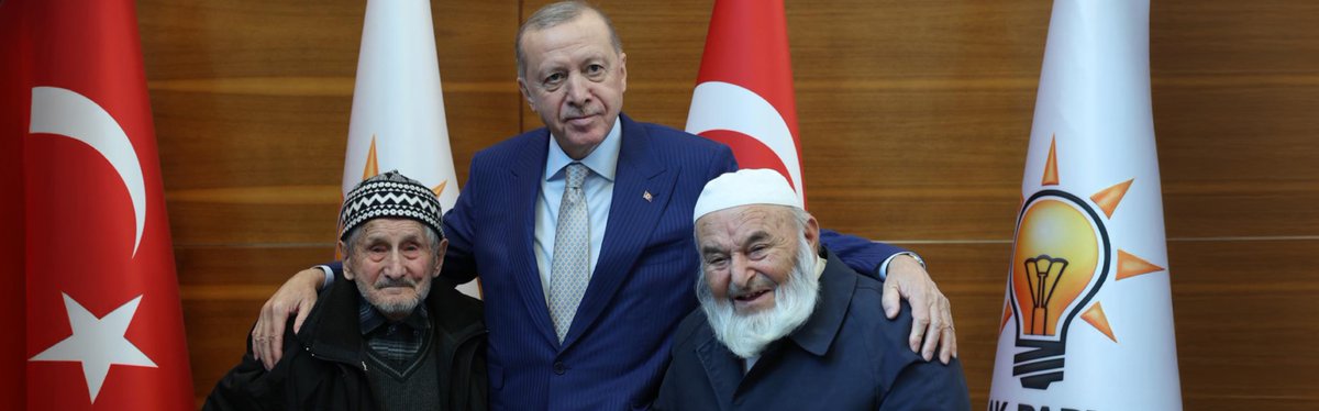 Samimiyet, hürmet, muhabbet❤️

X'in yeni özelliği, böyle daha güzel!
(Gönderiye tıkla)