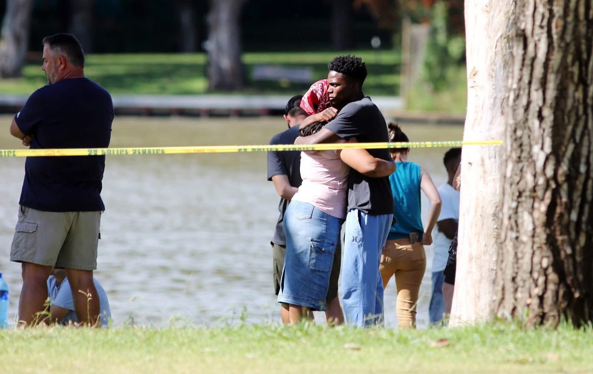 Am_Blujay's tweet image. Vanderbijlpark – The South African Police Service (SAPS) has confirmed that the body recovered from the Vaal River has been positively identified as 17-year-old Thomas Sithole, a pupil of Hoërskool Driehoek, who went missing on Friday, 9 January 2026.

SAPS Search and Rescue…