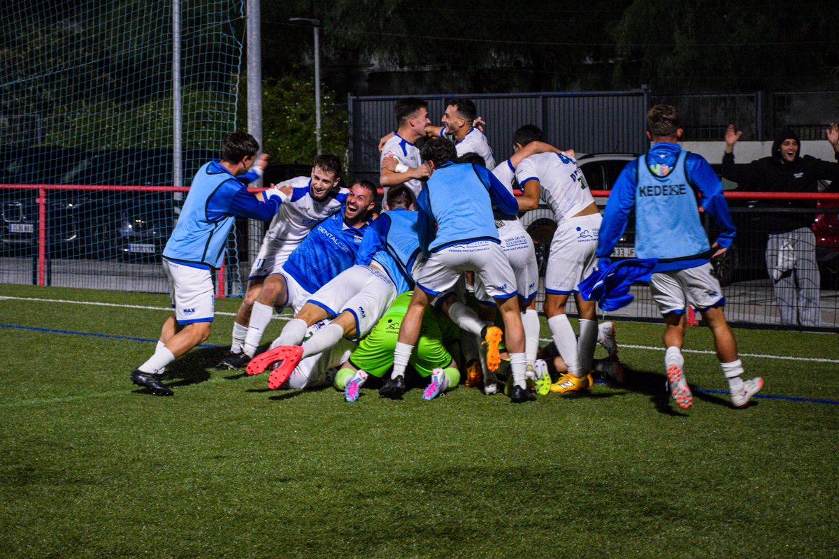 🔝 Increíble el estado de forma en el que se encuentra el <a href="/cpmlaslagunas/">C.P. Mijas-Las Lagunas</a>.

🔝 Son líderes del Grupo IX de la Tercera Federación en su segundo año en la categoría.

🔥 Su racha se extiende a 12 jornadas sin conocer la derrota.
