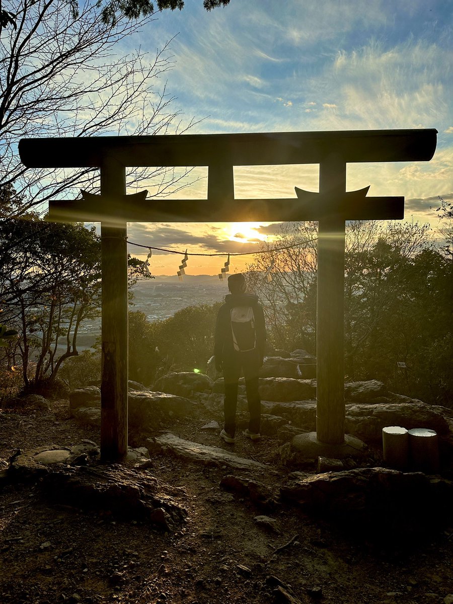 明日1月14日 (水) よる10時30分放送！ 本上さんが滋賀県「三上山」へ