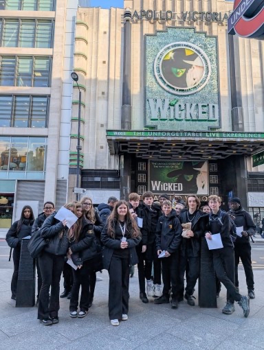 Hatch End High School tweet media