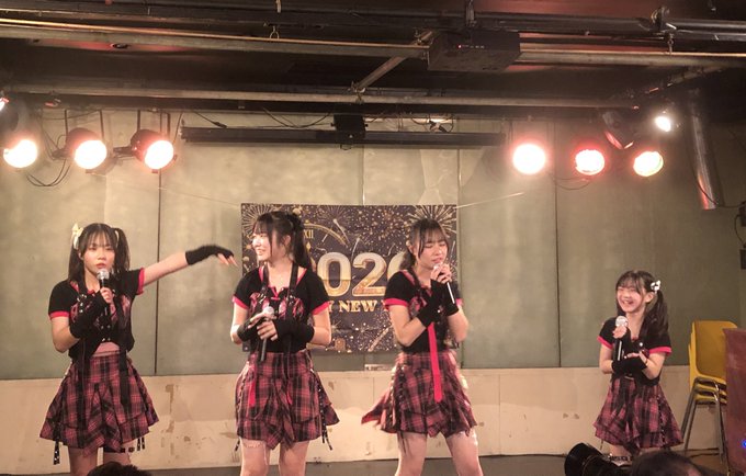 Twitterのコスプレ画像3