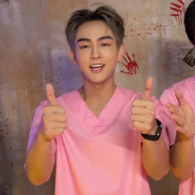 heartmeoaw's tweet image. ทรงเหมือนเป็นหมอศัลย์แต่อยากเป็นหมอเด็ก52555552