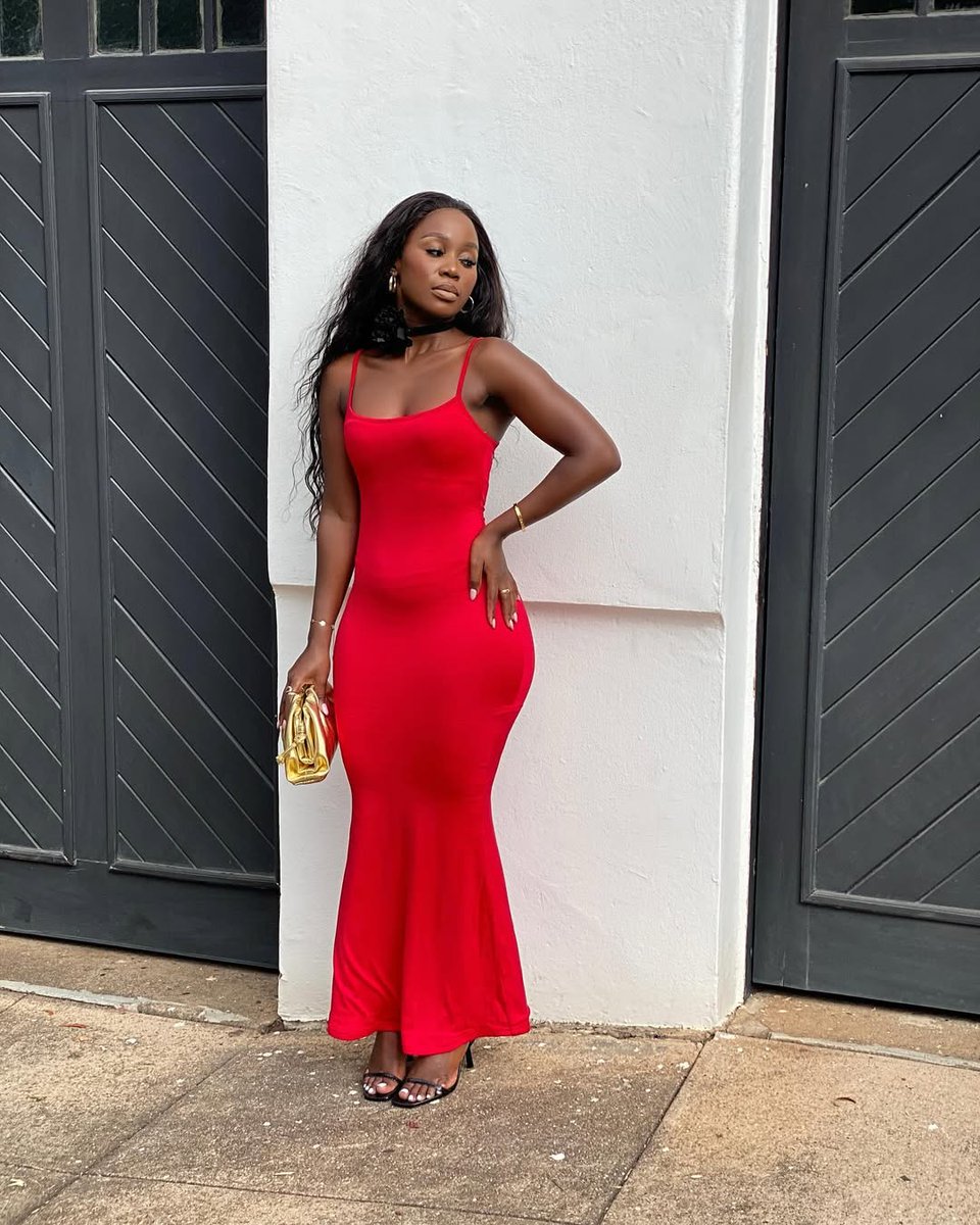 Looking for your next dress? Snatched. Effortless. Red-hot ❤️Use LUNGELONKOSI for 15% OFF at checkout. <a href="/lungelohnkosi/">lungelonkosi</a> 
imprecca.com/products/copy-…
#imprecca #impreccababe