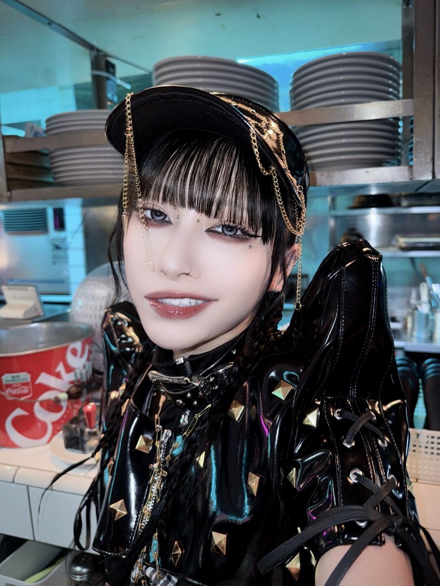 もう逃げられないからね〜🖤⛓️