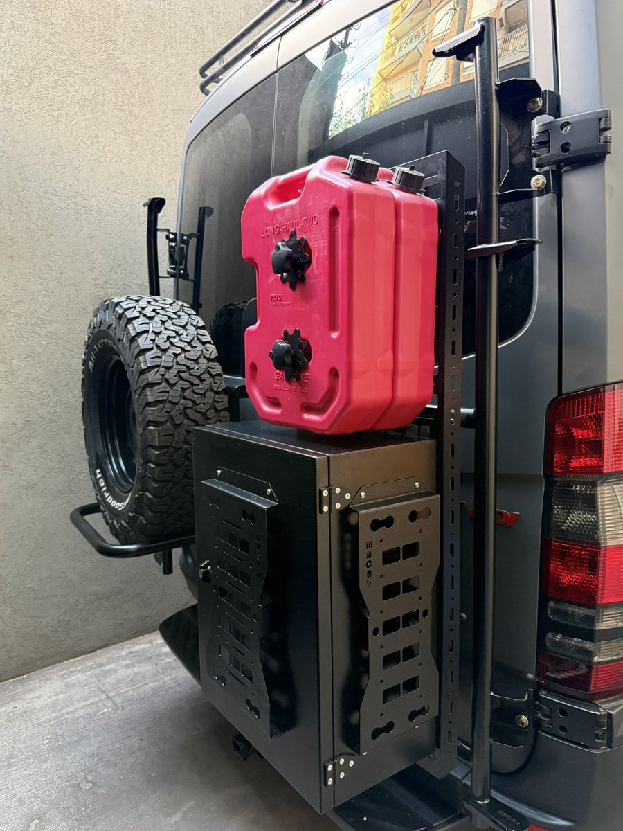 GAPSX22's tweet photo. Sprinter - Off Road https://t.co/tU19mHD5HM
