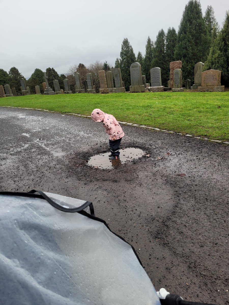 Yes, yes we are wandering round balgay in the rain 😂