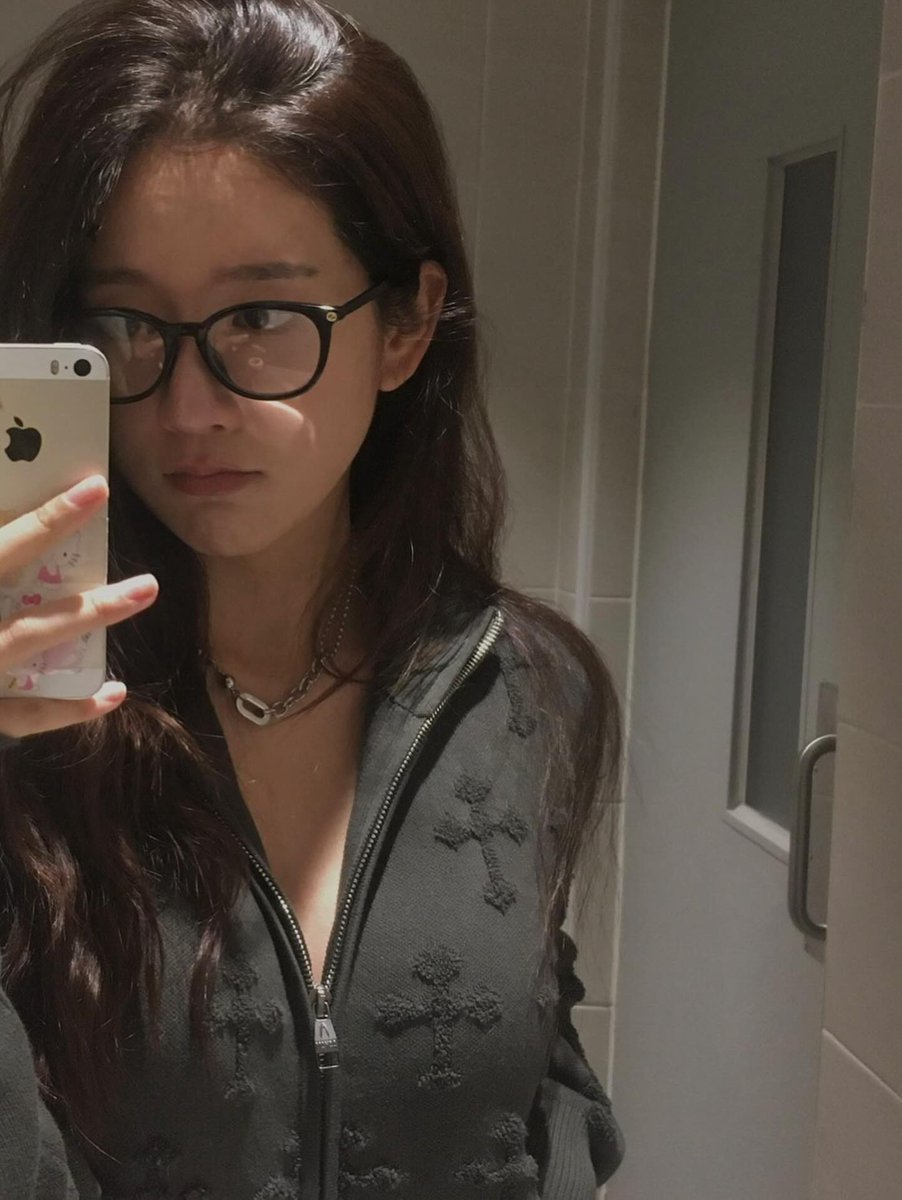 260113 instagram exychu__

𓇼⋆｡˚ 𓆝⋆｡˚❀ 𓆉︎࿔ ☾˖*.❅

🖇 instagram.com/p/DTcs1jcEwMX
#ChuSoJung #추소정 #EXY #엑시
#อูจูโซนยอ #WJSN #우주소녀