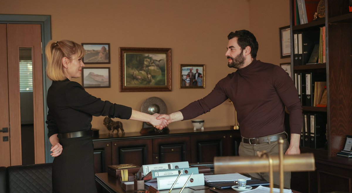 #TimHan, Zülfikar'la büyük bir yüzleşme yaşıyor!
 
#Veliaht'ın yeni bölüm fotoğrafları yayında📸 <a href="/veliahtdizi/">Veliaht Dizi</a> 

Galeri için👉 showtv.tv/D7EUOK