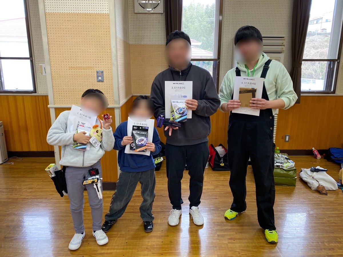 kentyu_bey's tweet image. ポスト遅くなりました💦
1/11(日)S1大会ご参加していただいた方ありがとうございました！スターバトル、タッグバトルでやや異色の大会となりましたが、楽しんでいただけてたようでとても嬉しかったです☺️特にスターバトルはお子さんからまたやりたい‼︎って何度も言われて、やはりスターはお子さん↓