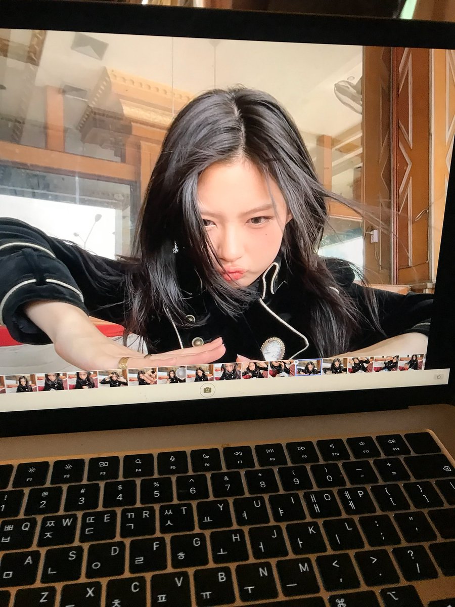 KiiiKiii_talk's tweet image. 많이 젠지해진 𝒫𝓇𝒾𝓃𝒸ℯ..

#KiiiKiii #키키 #KYA #키야