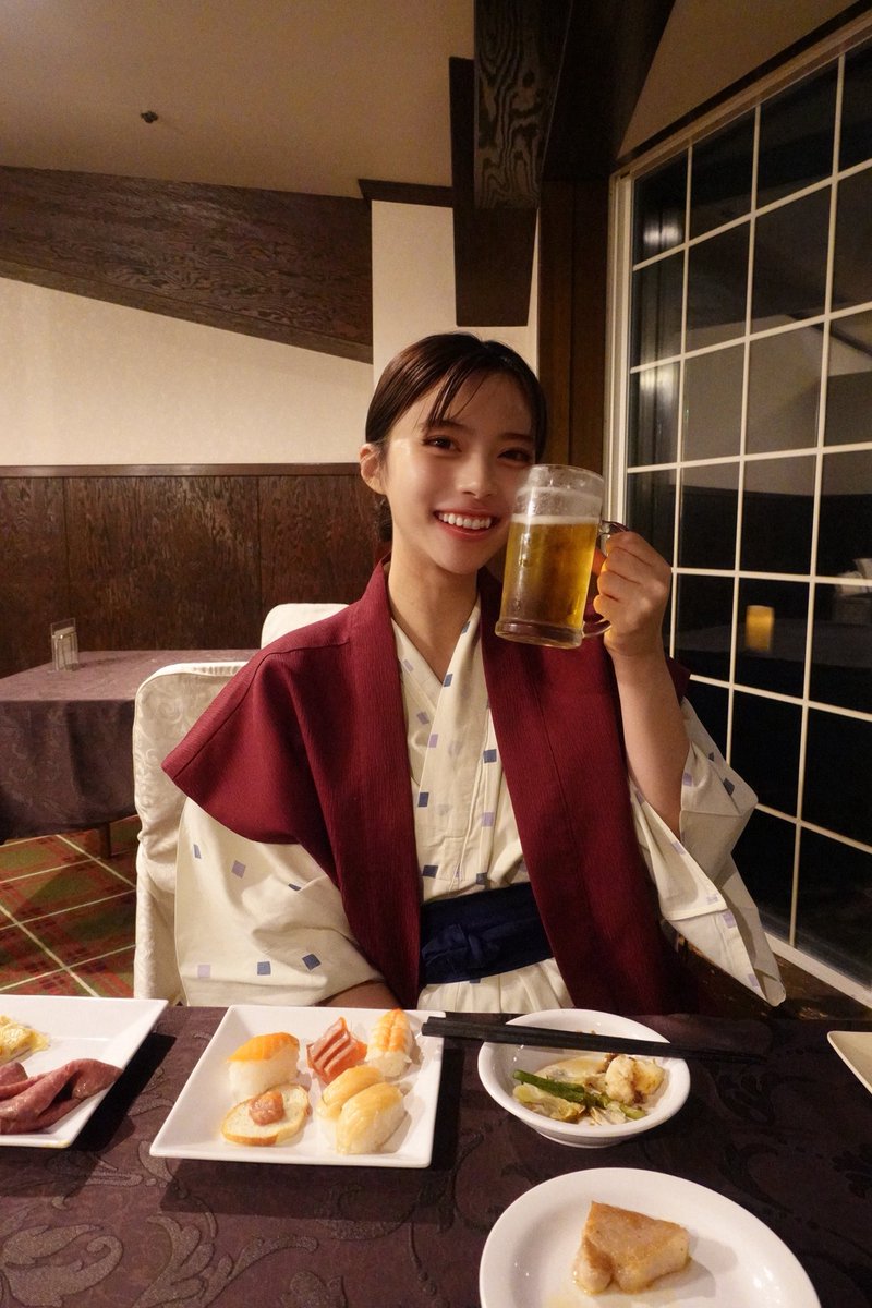 新年の飲み歩きまったり撮影を企画しようとしてるんですが、

1/24・1/25・2/1ならどれがいい〜？

(浅草のホッピー通りを飲み歩きながら撮影する)

3-4時間　参加費1万円想定してます📸