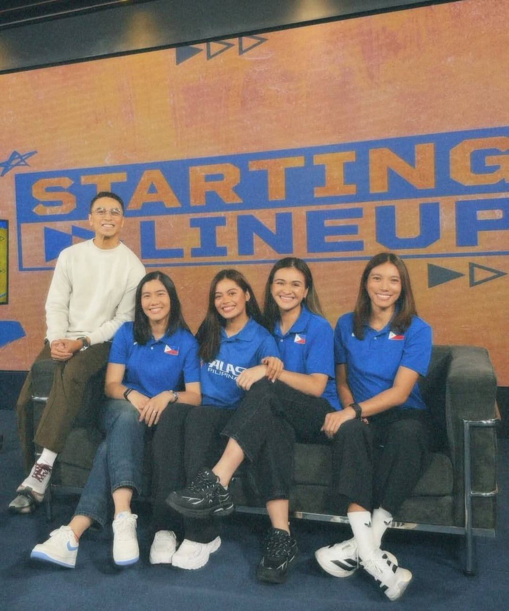 alas girls @ starting lineup 💙🇵🇭 #AlasPilipinas
