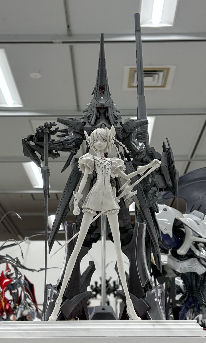 無事に展示終了する事が出来てよかったです！
たくさんの方に見ていただけたようでありがとうございました😃
これから仕上げ、彩色の方も頑張って行きますので引き続きよろしくお願いいたたします！