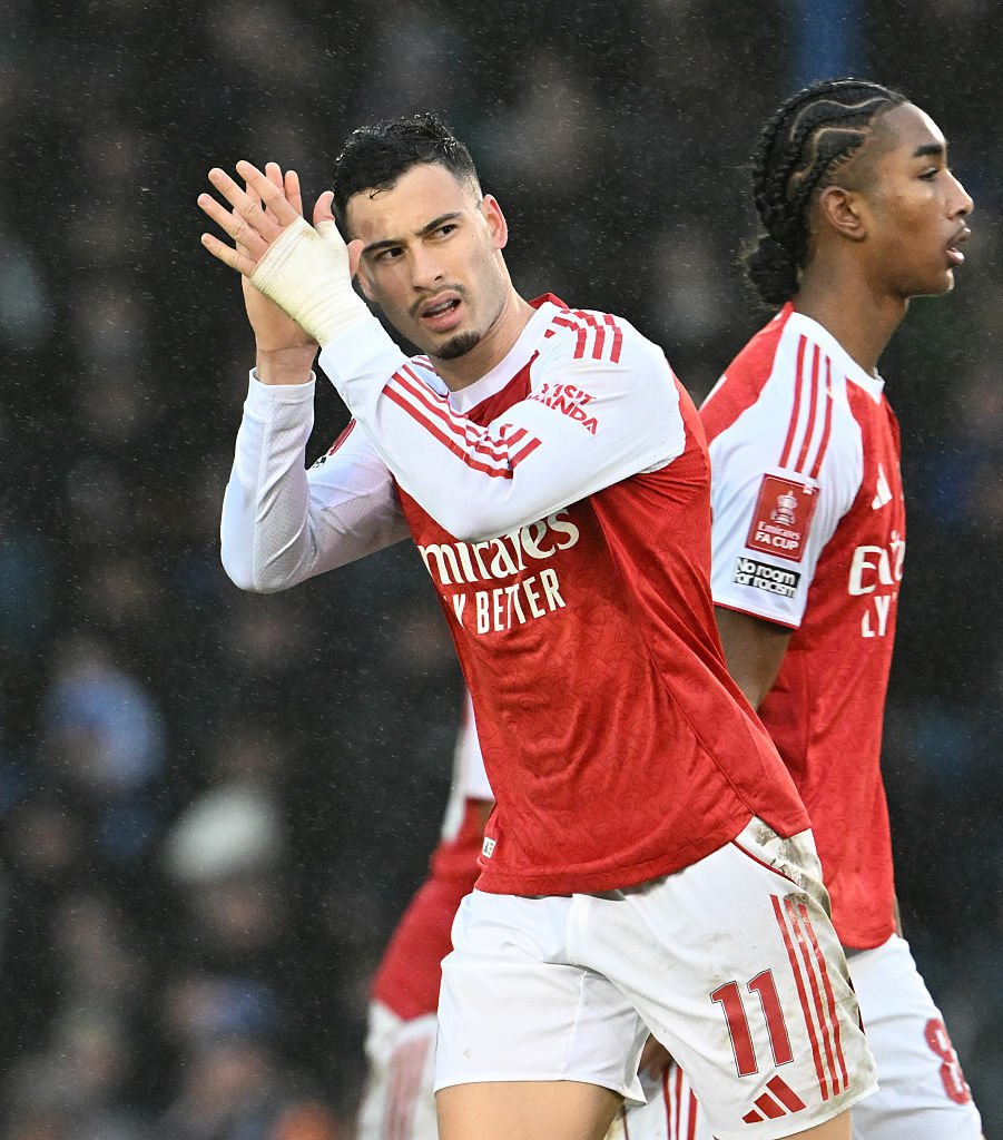 UPYOURARSENAL04's tweet image. Arsenal fans drop your handles, REPOST and make sure you follow each other🔴⚪