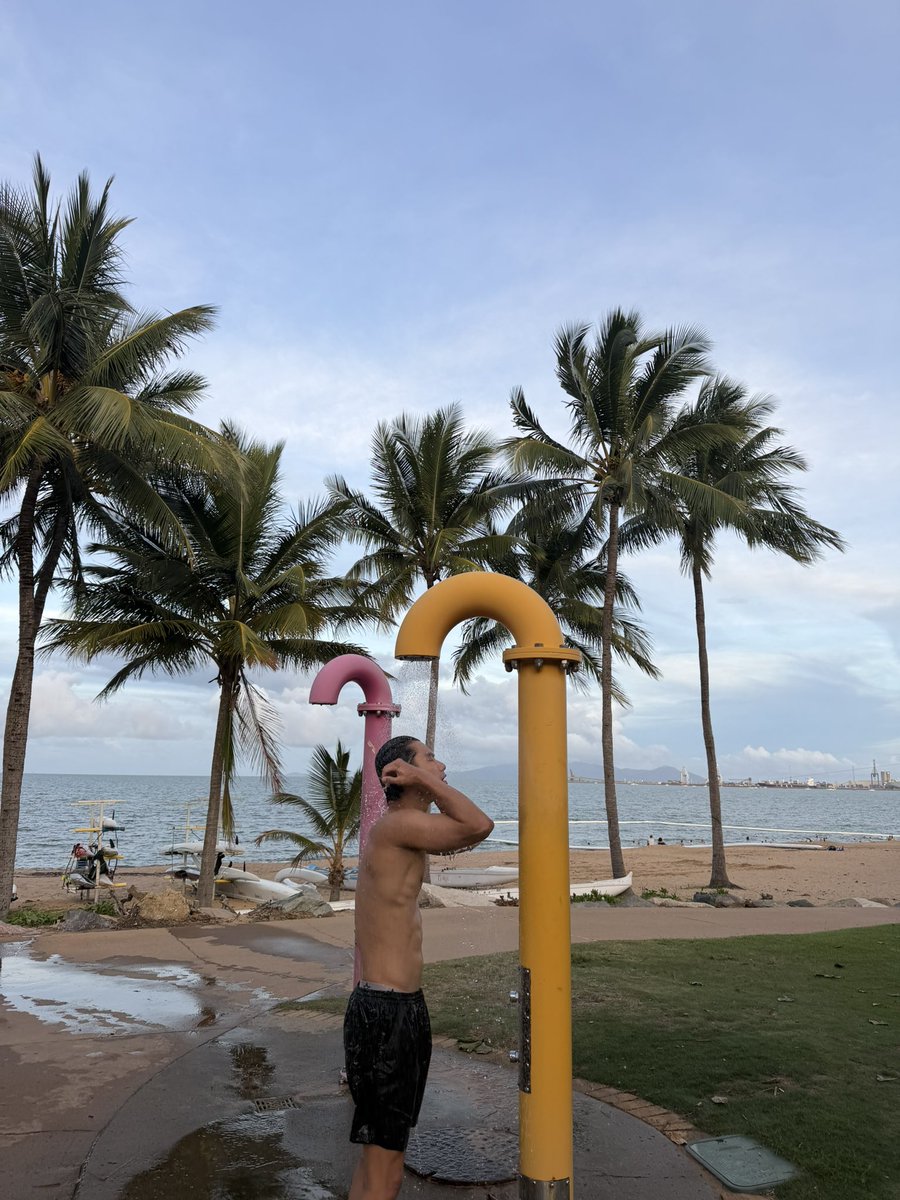 It's a 9+2+2-hour journey from my hometown🚀