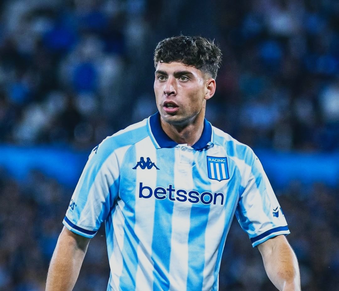 RuiLamoso's tweet photo. 🇦🇷 Juan Ignacio Nardoni '02
Médio completo, intenso e extremamente inteligente.
Dominante fisicamente, garante equilíbrio, continuidade e competitividade ao jogo.
Jogador pronto para assumir responsabilidades já, sem ruído à volta. https://t.co/C2VFj6APGZ