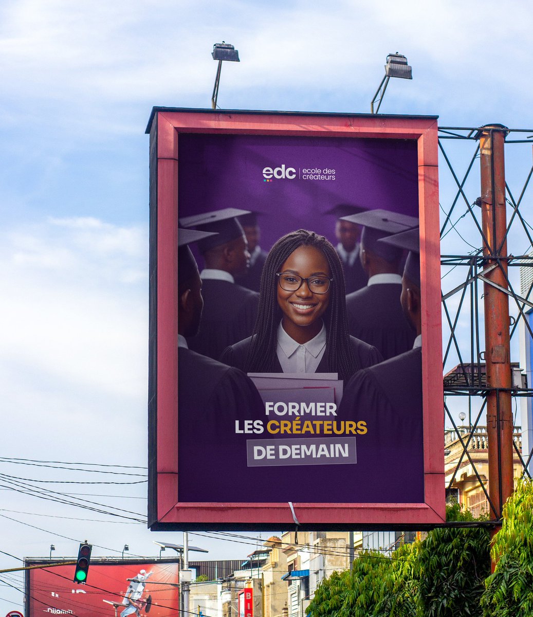 Aujourd’hui, je viens de concrétiser un rêve que je porte depuis 2024.

J'ai officiellement lancé l’Ecole des Créateurs : 

un espace pensé pour celles et ceux qui veulent se former aux métiers de la création numérique.

Ce projet m’a demandé du temps, de la patience et de