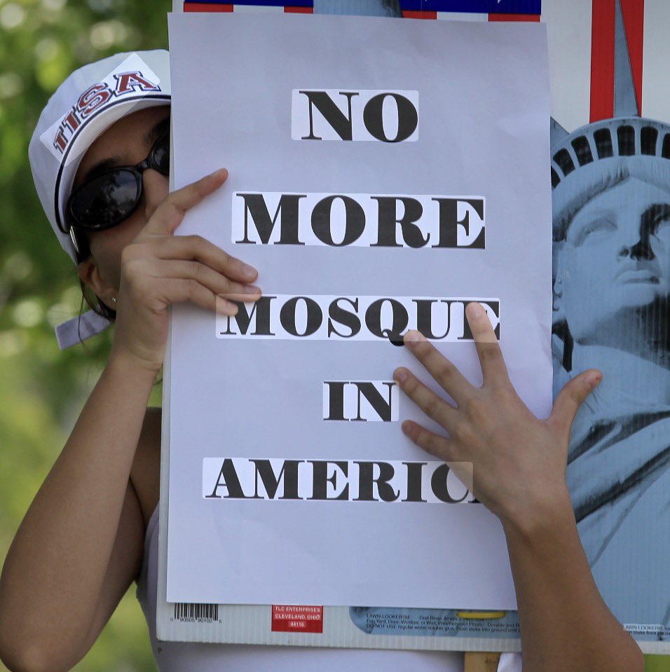 AmericanLebanon's tweet image. Patriots of #America – Take Note!

On January 12, 2026, the Broken Arrow City Council voted 4-1 to DENY rezoning for the proposed #Islamic Society of Tulsa mega-#mosque and commercial complex — a massive 15-acre project linked to troubling networks like NAIT.
Hundreds of