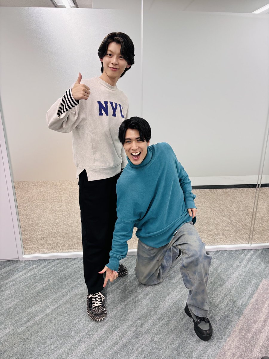 今からYouTube生配信です！！！
下のポストからご覧ください☺️！！！