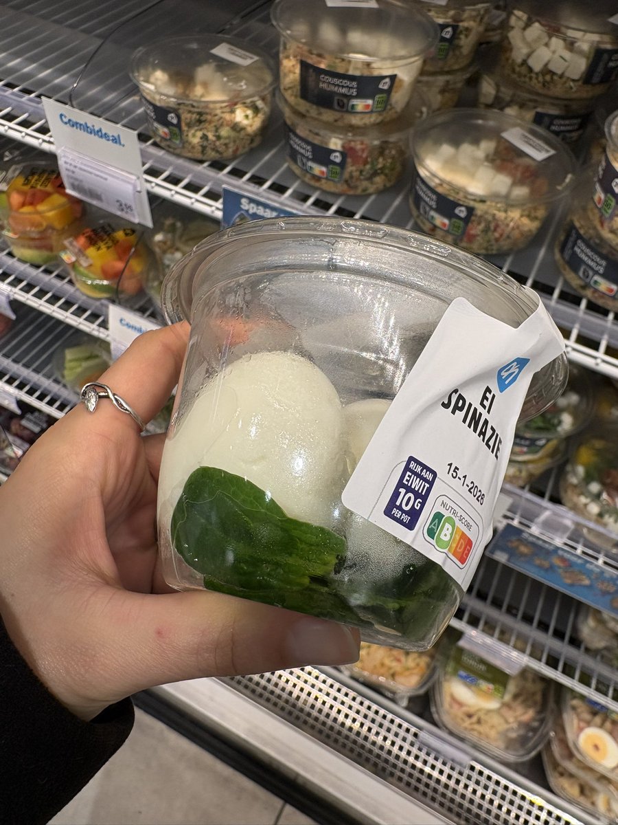 archivespirit's tweet image. okay which anorexic at AH headquarters decided selling two boiled eggs with a few spinach leaves for €2.25 would be a good idea