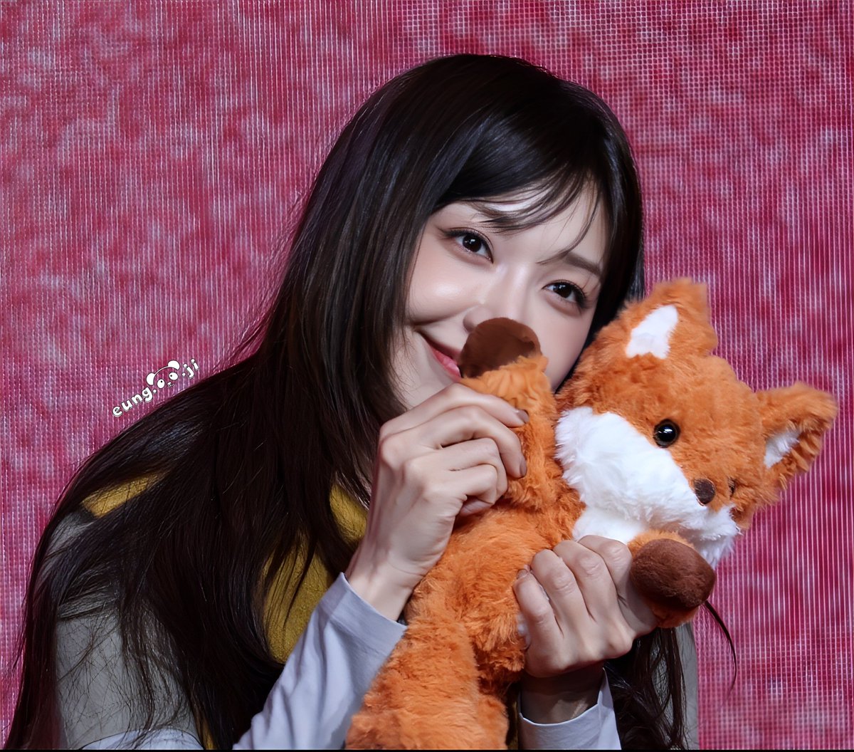 Apink 260111  🇰🇷MS✏️
🐶🦊
.
.
.
.
.
.

#鄭恩地 #郑恩地 
#에이핑크 #Apink
#정은지 #Eunji