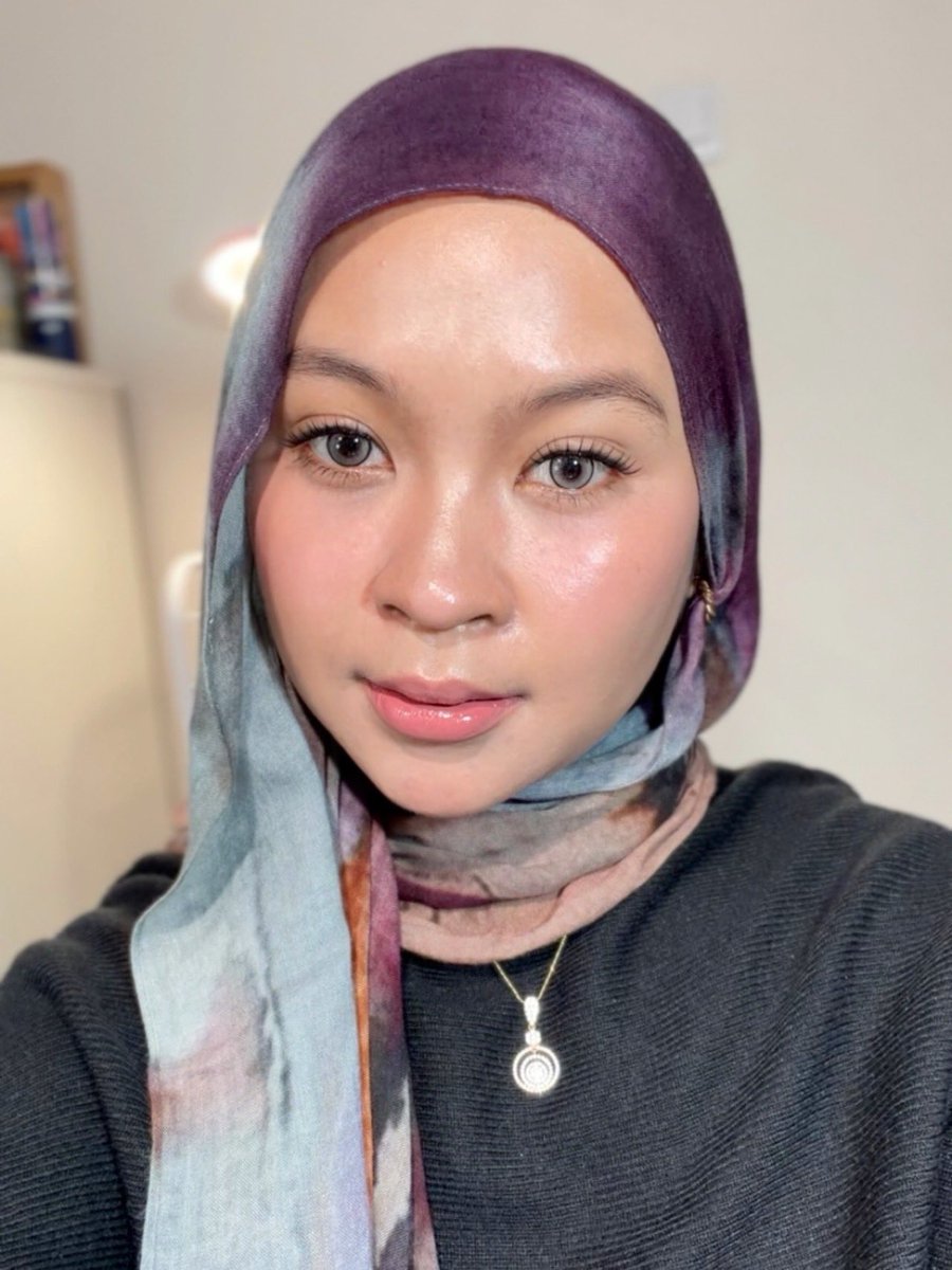 h0neymilktea_'s tweet photo. Thank you MAD for the most flawless skin tint ever 😭🫶🏻

Effortless makeup, no heavy feel, but the finish?? SO GOOD https://t.co/zJtORLmqU4