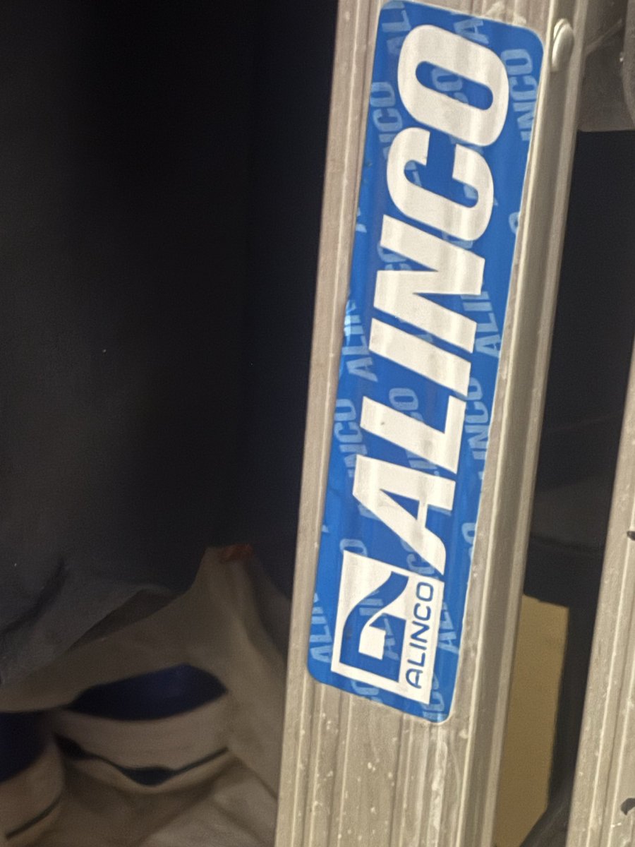 QOFW's tweet image. アリンコ🐜だって信じてたのに！！