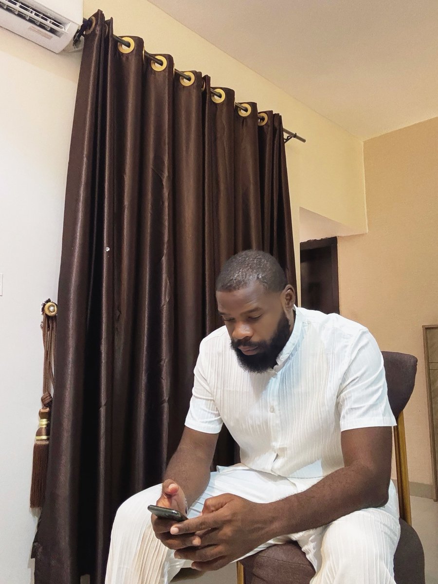 MrMekzy_'s tweet image. Nwoke bugodi elicha alacha aka.🙂‍↔️🤍💀✨