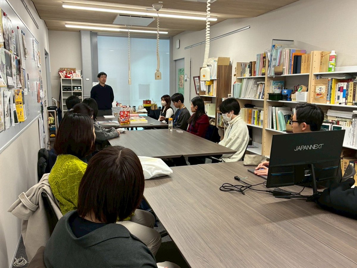 【kpu文化情報学ゼミ公式】文蔵くん tweet media