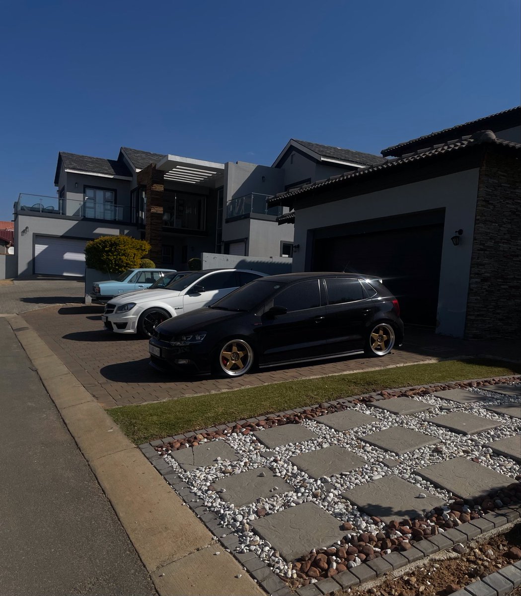 thatstancedrive's tweet image. kabelo motha 👑
#kabzadesmall