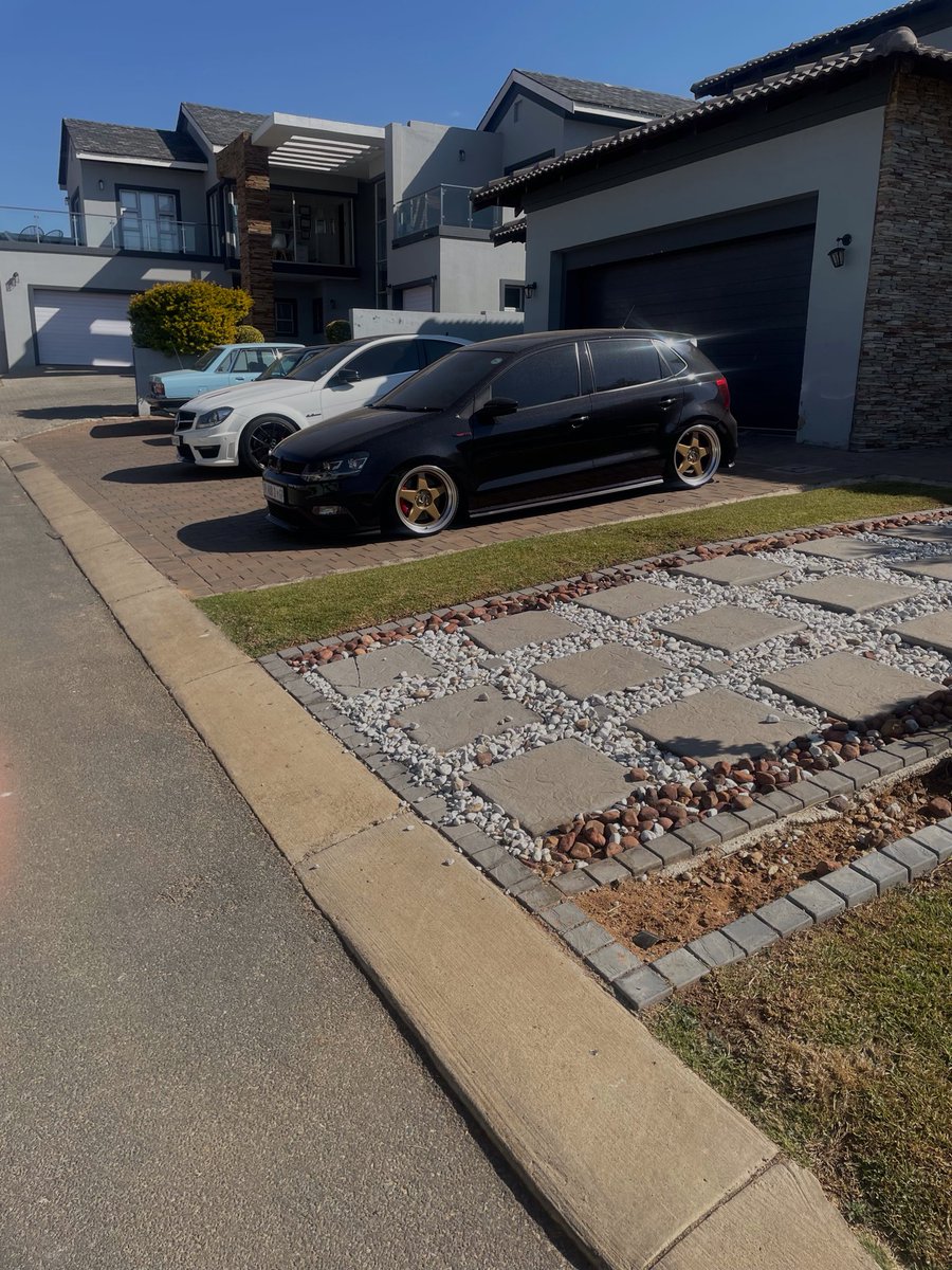 thatstancedrive's tweet image. kabelo motha 👑
#kabzadesmall