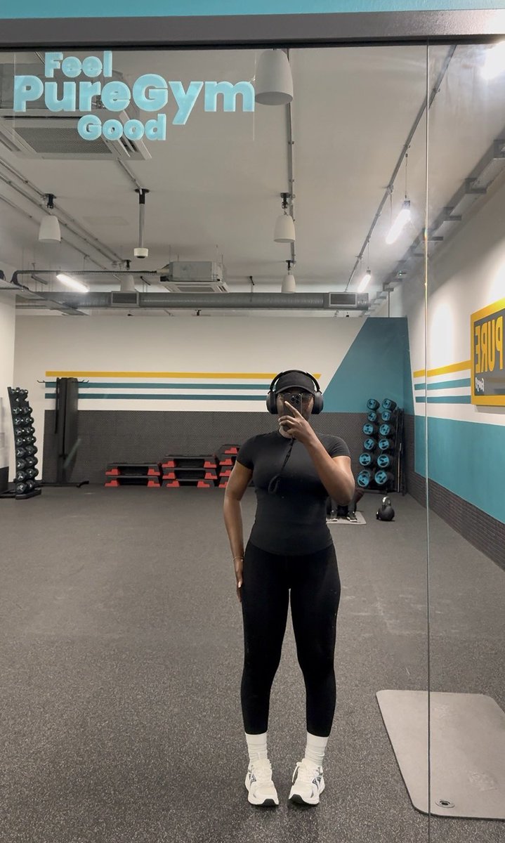 Possy Oge tweet media