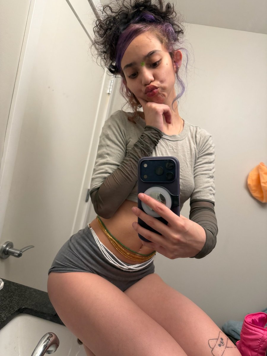 Do you consider me fat, thick, or just right?