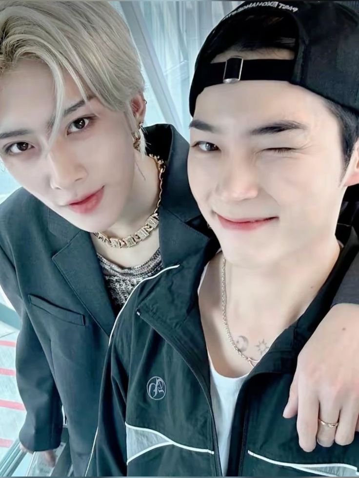 dawnsfey's tweet image. i will miss you forever catnyangz 🫶❤️