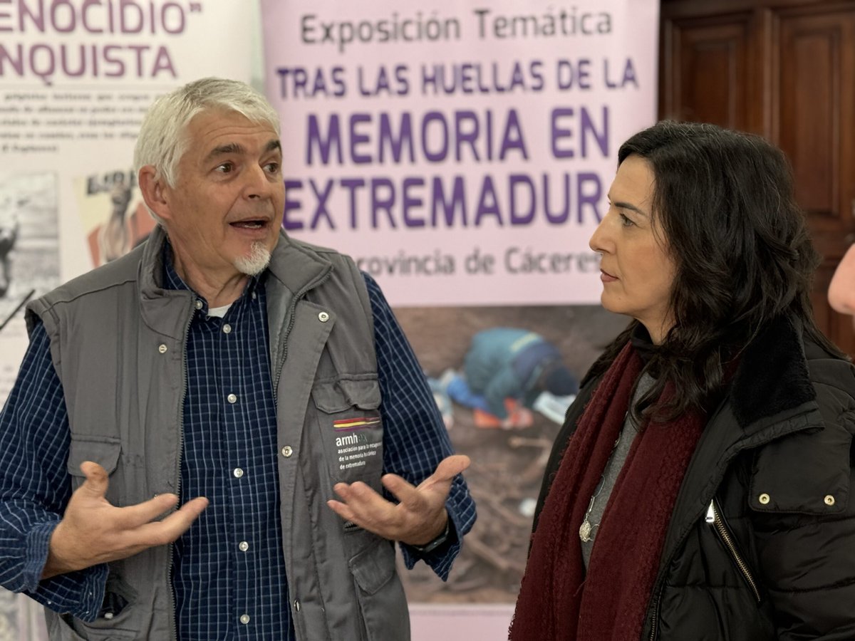 📍 La exposición “Tras las huellas de la memoria en Extremadura” nos recuerda por qué es imprescindible mirar de frente a nuestra historia para no repetirla.

👉 Lee la noticia y conoce todos los detalles aquí:
psoecaceres.com/es/actualidad/…