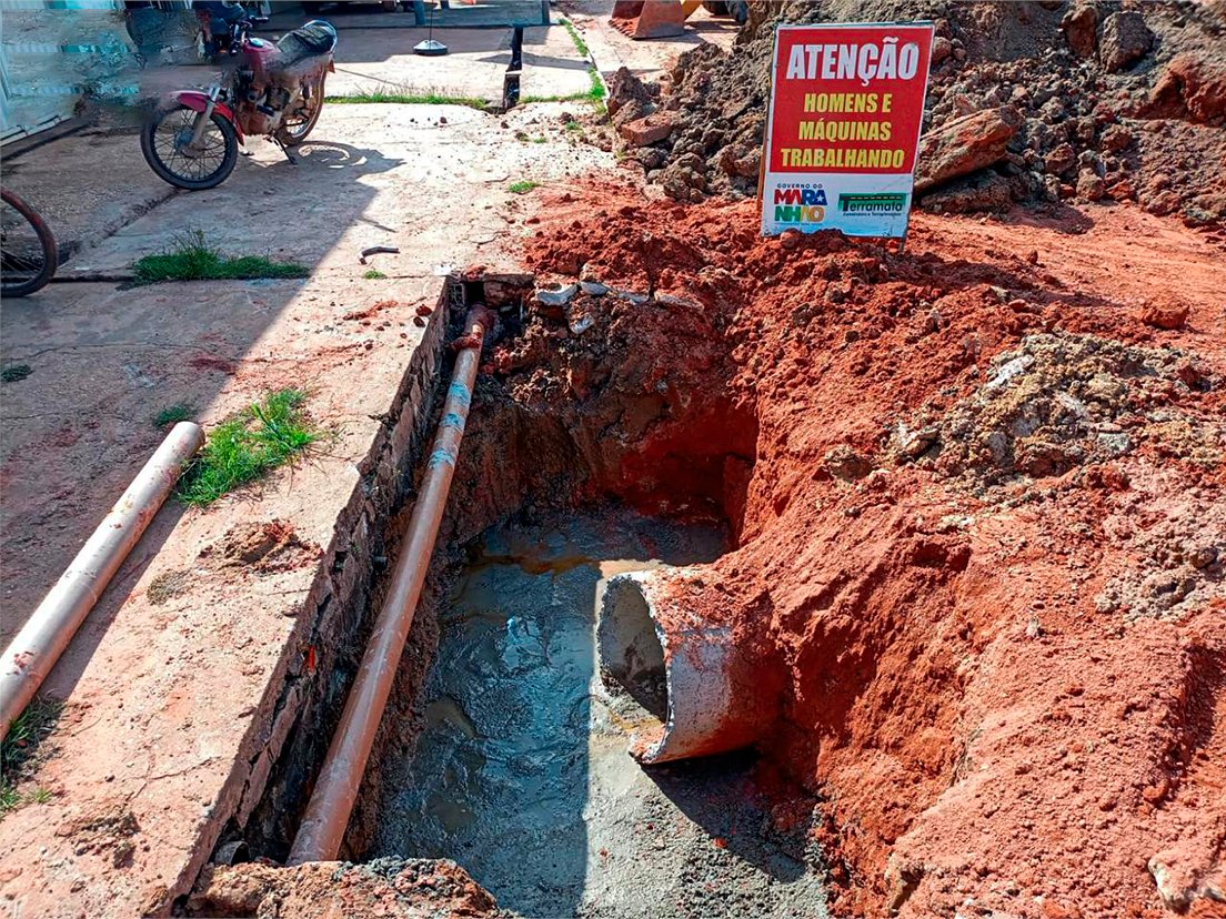 📍 Imperatriz

Av. Jacob recebe serviços de drenagem profunda 🚧

Os serviços incluem a implantação do sistema de escoamento das águas, medida essencial para evitar alagamentos na via 👏