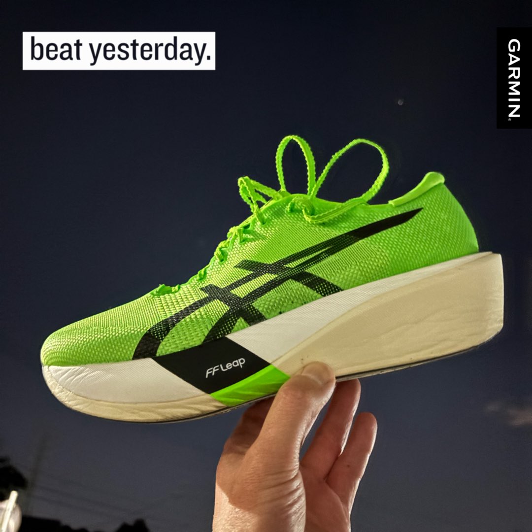 LTインターバル
2000×4 r=200（70s）
7'16-11-14-17

キツ過ぎず、ラク過ぎない、絶妙な負荷で走れた。

エッジ東京、私の走りに合っている気がする。