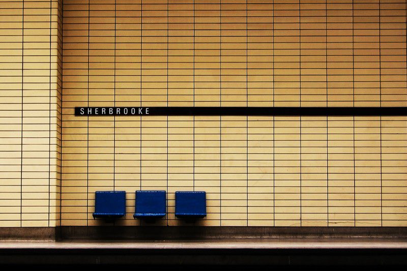 luusssso's tweet image. Didn’t plan on becoming obsessed with the Montreal Metro bench aesthetic today but here we are