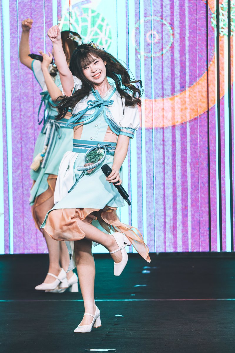 SkipWorkfor48TH's tweet image. CGM48 @ MBK [2026-01-11] (KWAN Part)

เขี้ยวที่น่ารักที่สุดใน 48TH (ตอนนี้)
ดีใจที่เห็นน้องเป็น Center ซักเพลง
คิดว่าน้องเต้นเก่งพอที่จะได้เพลงที่ใช้ Skill มากกว่านี้ด้วย
Visual ของน้องสยบได้ทุกอย่างถ้ามีการผลักดันที่มากขึ้น

อัลบั้ม
tinyurl.com/8bwc7hfe

#KwanCGM48
#CGM48