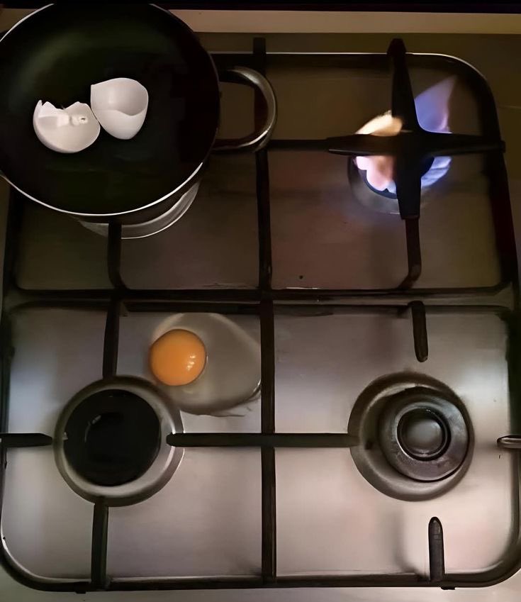 yo cuando alguien me mira mientras hago algo: