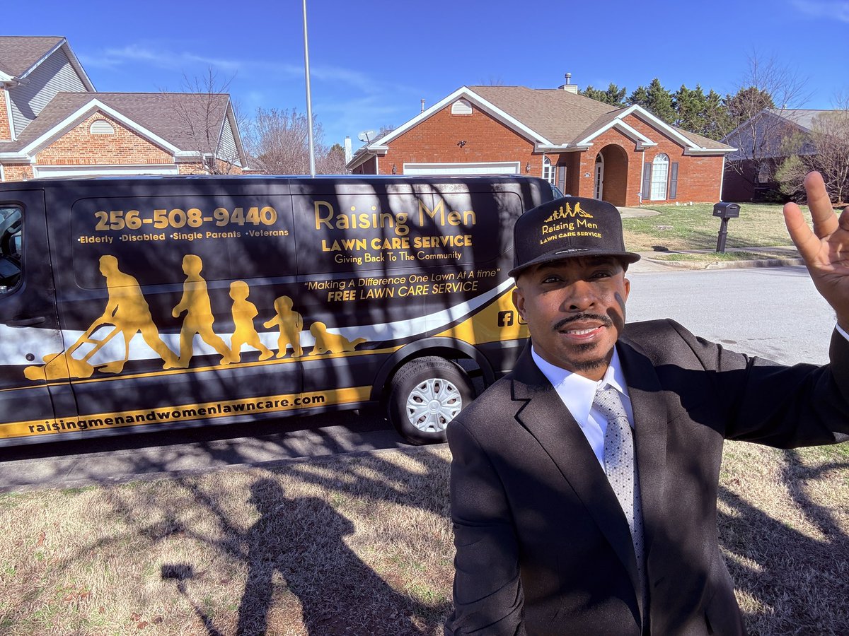 iamrodneysmith's tweet image. Family, today is a truly special day.
I’m headed to our state capitol in Montgomery, Alabama, where I’ve been invited as a special guest to Governor Kay Ivey’s State of the State Address. During her speech, she will be acknowledging the work we are doing together across the…