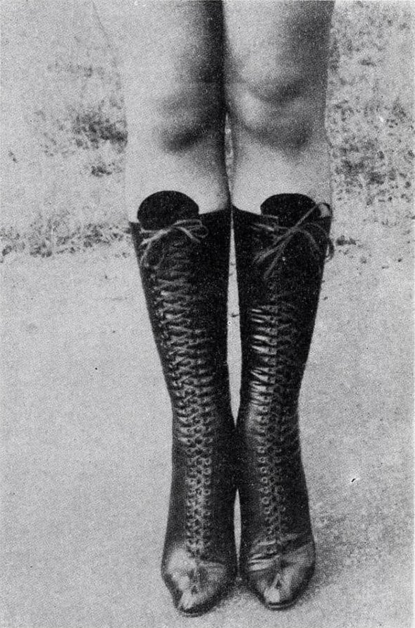 femslab's tweet image. 