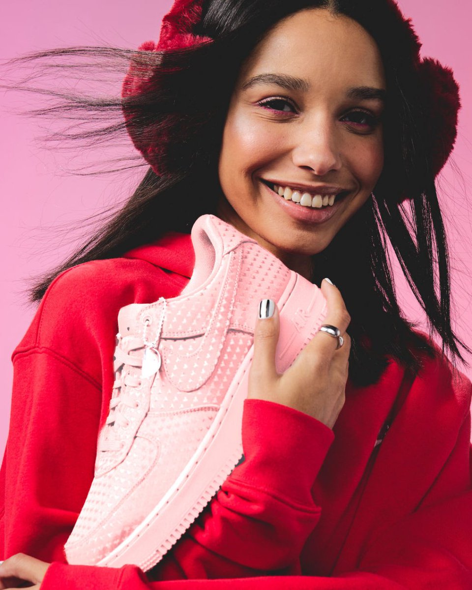 footlocker's tweet image. Feel the love, from head to toe. ♥️ 

These Valentine's Day inspired Air Force 1's are available in-store and online at Foot Locker.