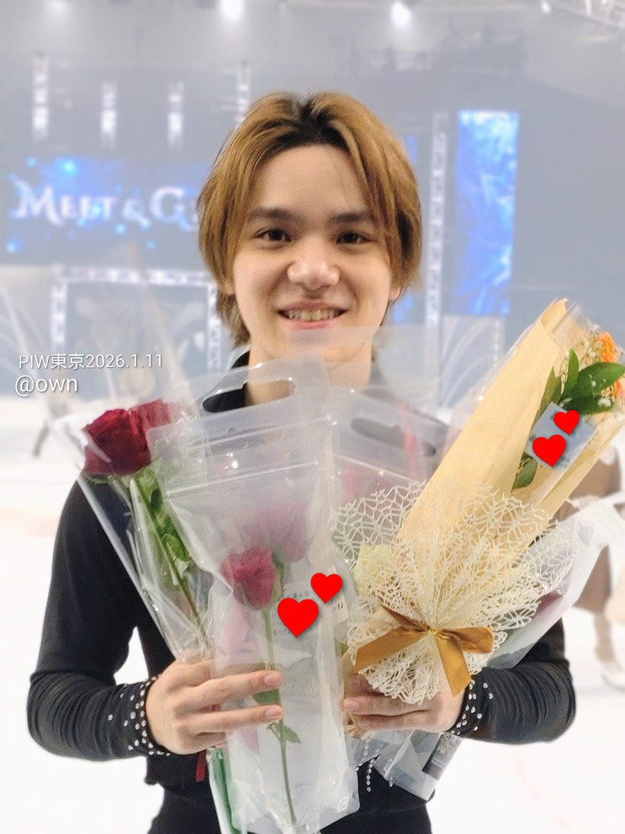 PIW東京 2026.1.11 昼公演
「Ice Brave仙台にアイスショー初めての友達2人連れて行きます」って言えました(自分がんばった)

昌磨くんからちょっと大きめの「ありがとうございます！」とキラキラな笑顔をいただきました✨️
#宇野昌磨
#PIW東京
#PIW2025_2026東京公演
#プリンスアイスワールド