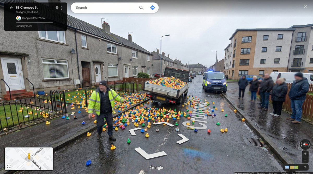 fofrAI's tweet photo. Things are happening in Nano Banana Street View https://t.co/aIwinK32sq