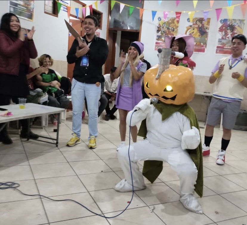 Maldorick's tweet photo. My Pumpkinmon Cosplay
#Digimon
#Cosplay
#Pumpkinmon https://t.co/dv199AEdEy