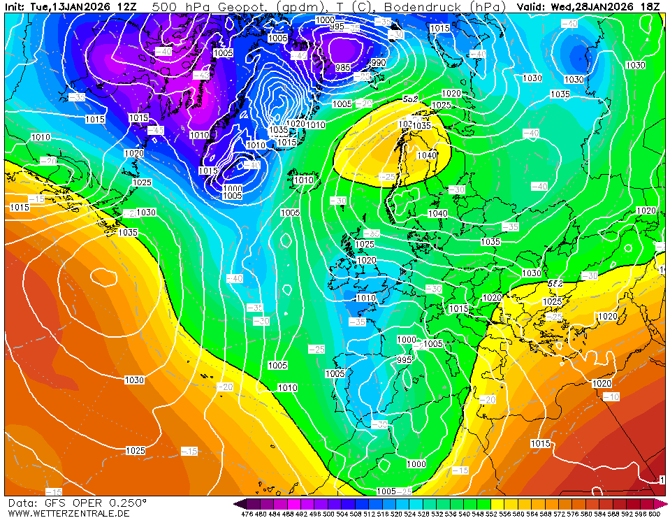 MeteoGasso's tweet photo. Com diries tu @minikimola , en GFS é boit! SIBERIANA i LLEVANTADA nevadora... Però ei, a 300h, seguim somiant perquè aquest hivern ens arribi alguna de grossa... Brutal pastanaga! 🤣🥕 https://t.co/TD240o0evx