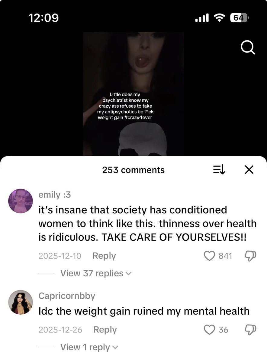 D3c4yingb4mbi's tweet image. First and second comments were talking to each other fr #edtt #edtwt